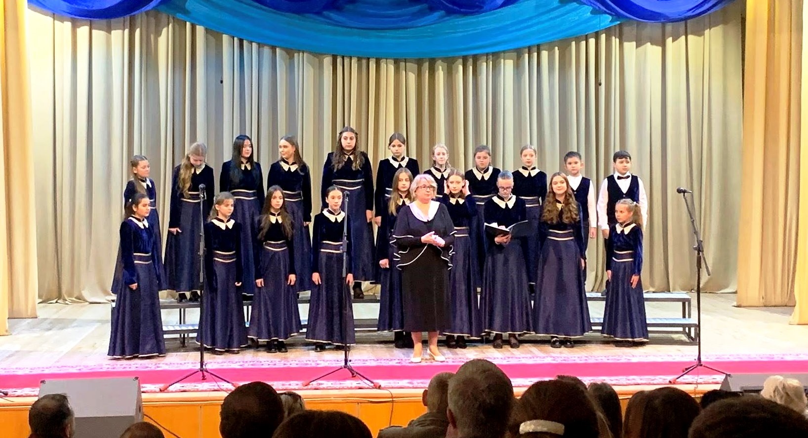 Чарівний світ мелодій.