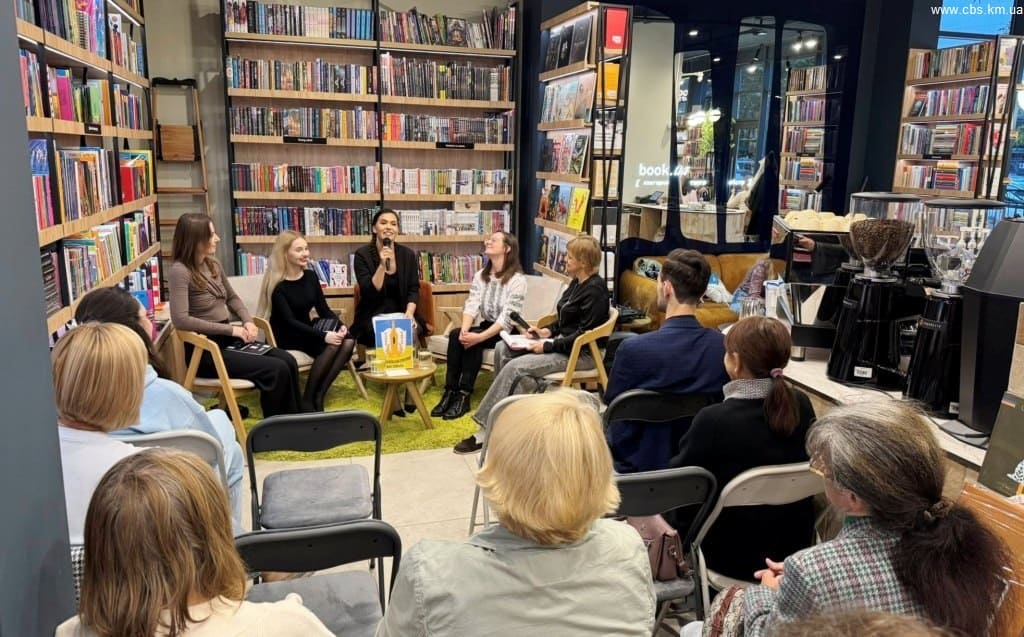 Фестиваль «Слово єднає!» знайомить з молодою поезією
