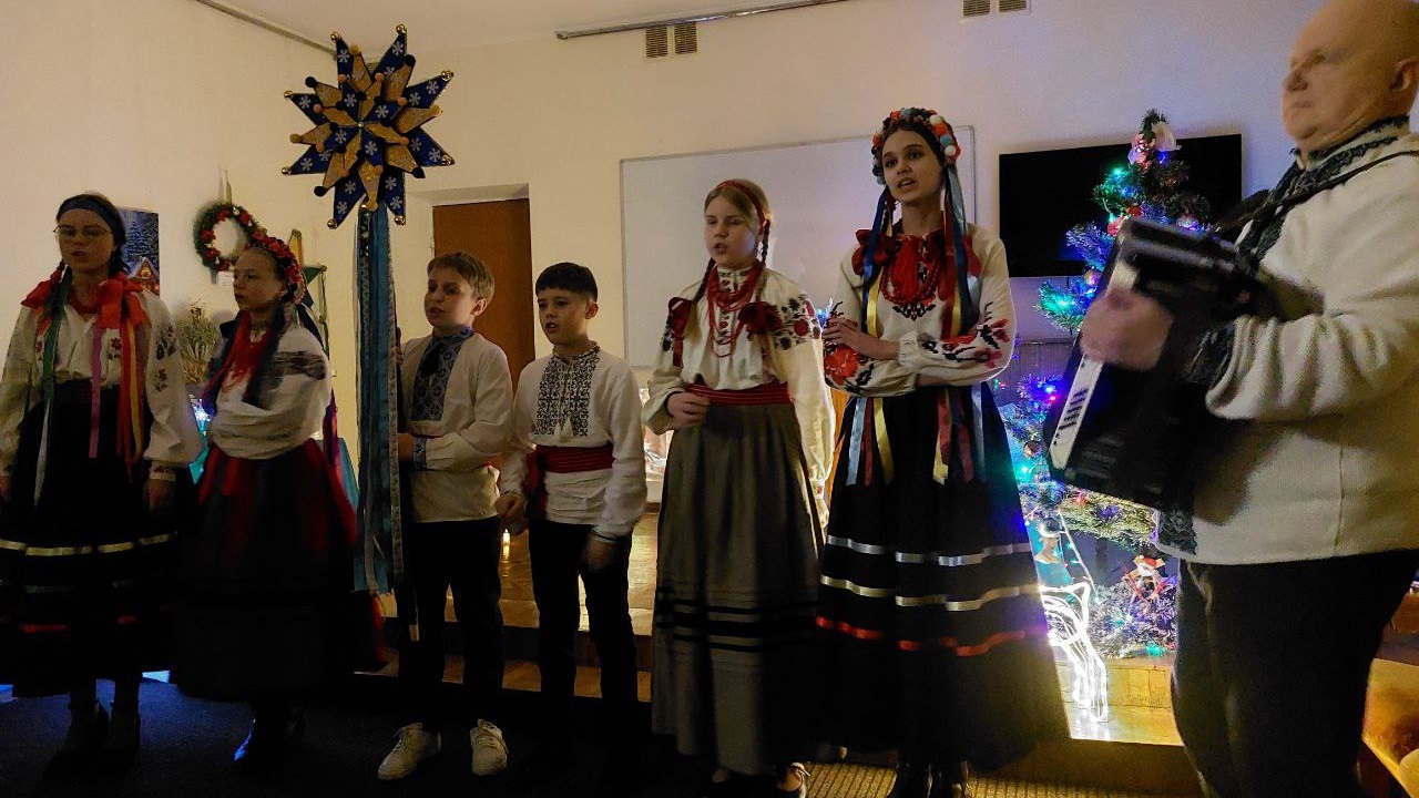  «Пісенна подорож до Різдва».