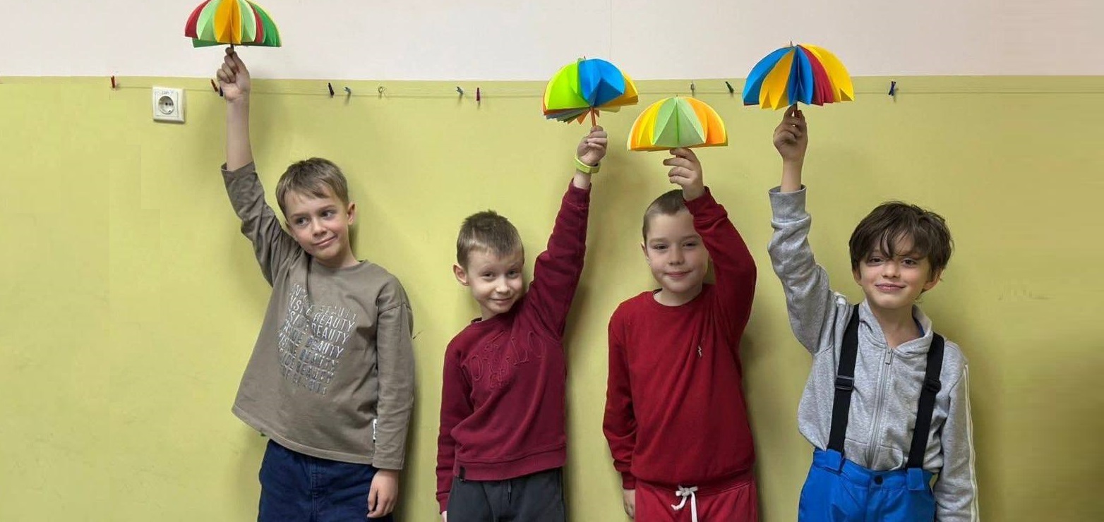 День парасольки у Хмельницькій художній школі!