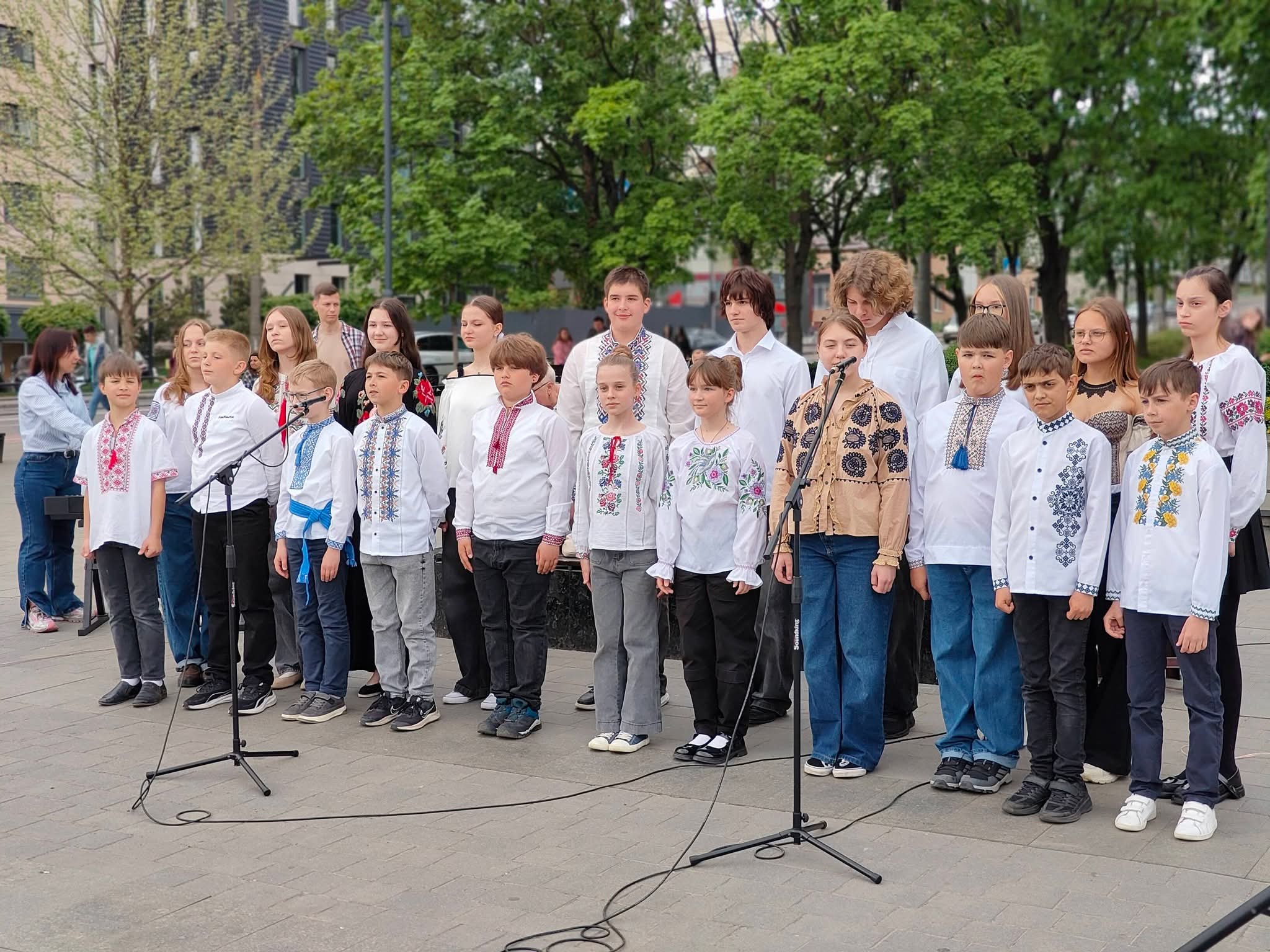 Концерт під відкритим небом до Дня Європи