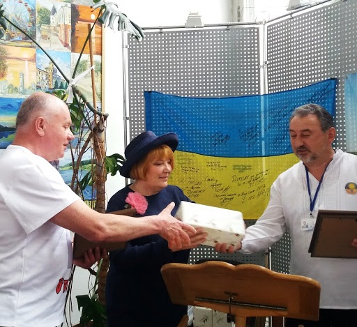 До Дня Героїв у музеї історії міста вшанували волонтерів