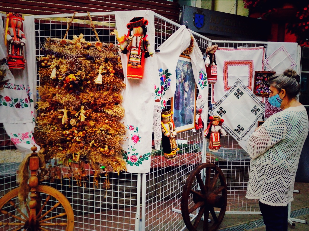 На Купало сонце грало