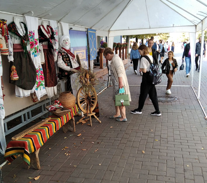 До Дня міста Хмельницького - 