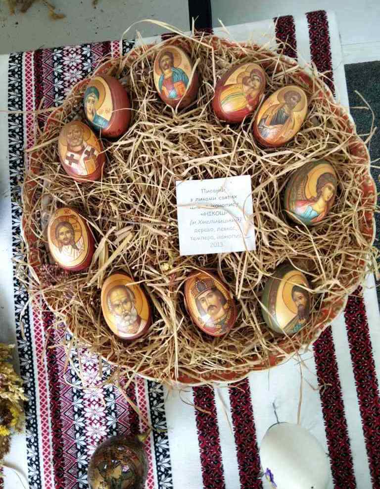 Великодня міні-експозиція у музеї історії міста Хмельницького 