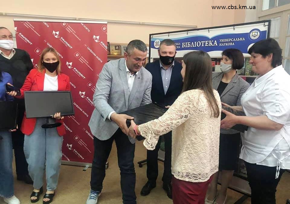 Бібліотеки отримали комп’ютерну техніку завдяки проєкту «Дія. Цифрова освіта»