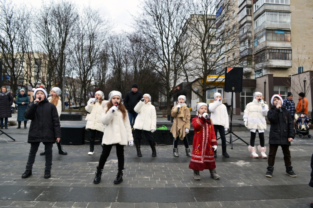 Новорічно-різдвяний концерт ансамблю «Веселі нотки»