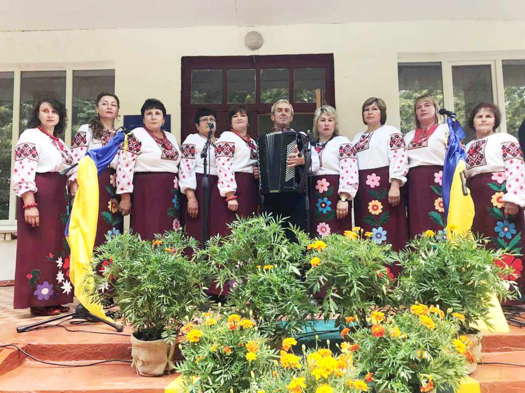 Фестиваль аматорських колективів завітав до села Пархомівці